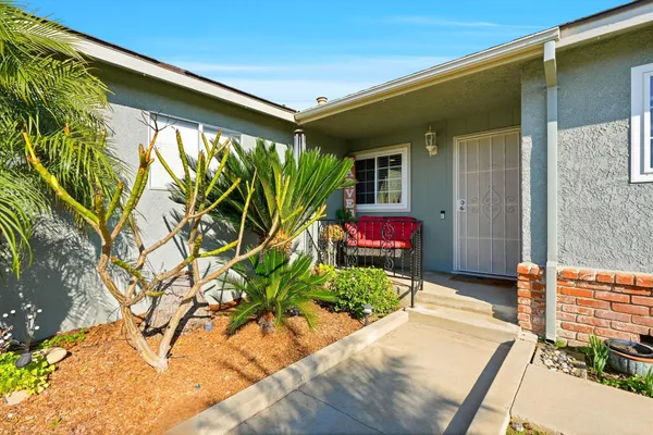 $469,000 | 1273 Bundy Avenue, Clovis, CA 93611