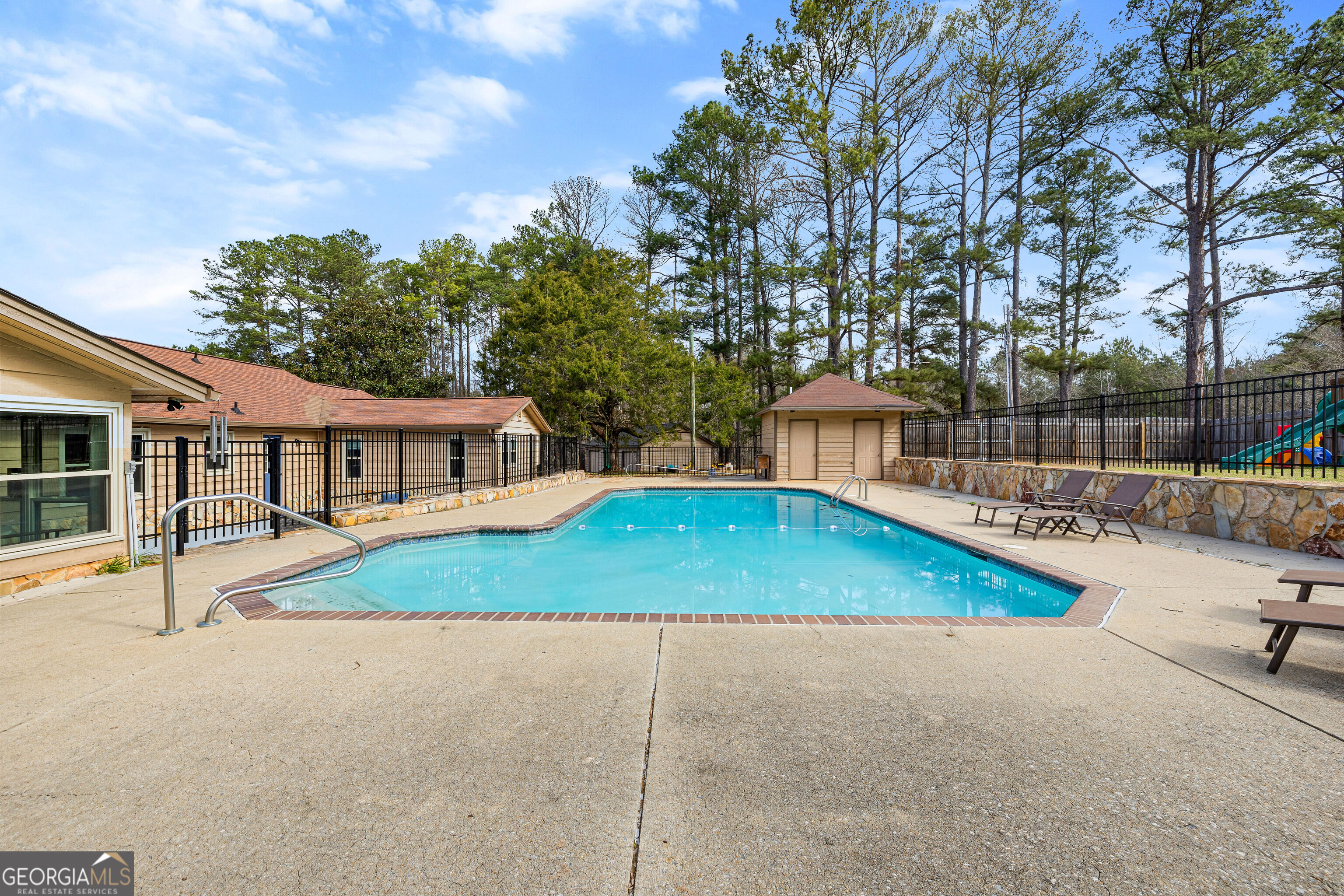 751 Brimer Road Newnan, GA 30263 - Photo 8 of 30 Gallery Image 8