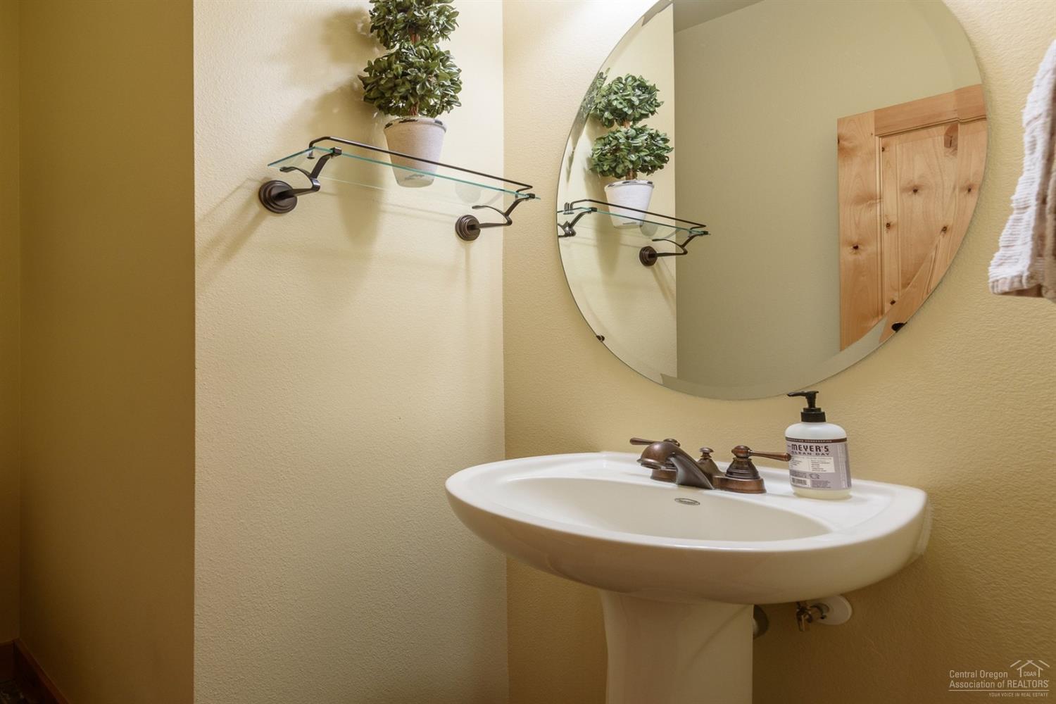 867 Southwest Blakely Road Bend, OR 97702 - Photo 16 of 18 Additional Photo