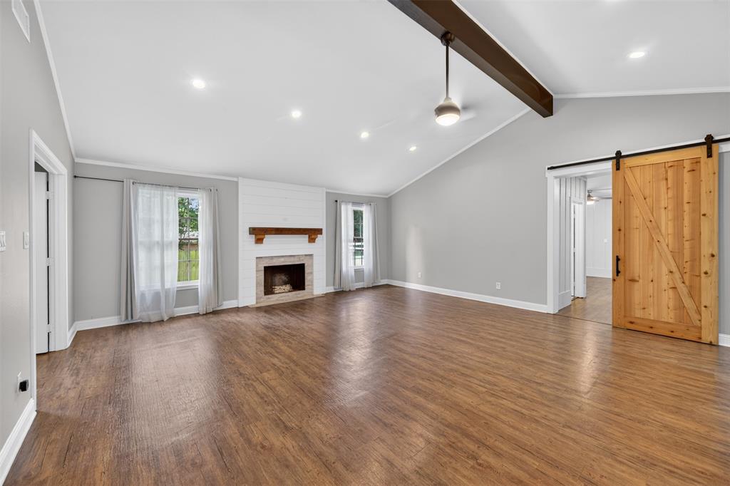 902 Ward Lane Athens, TX 75751 - Photo 4 of 32