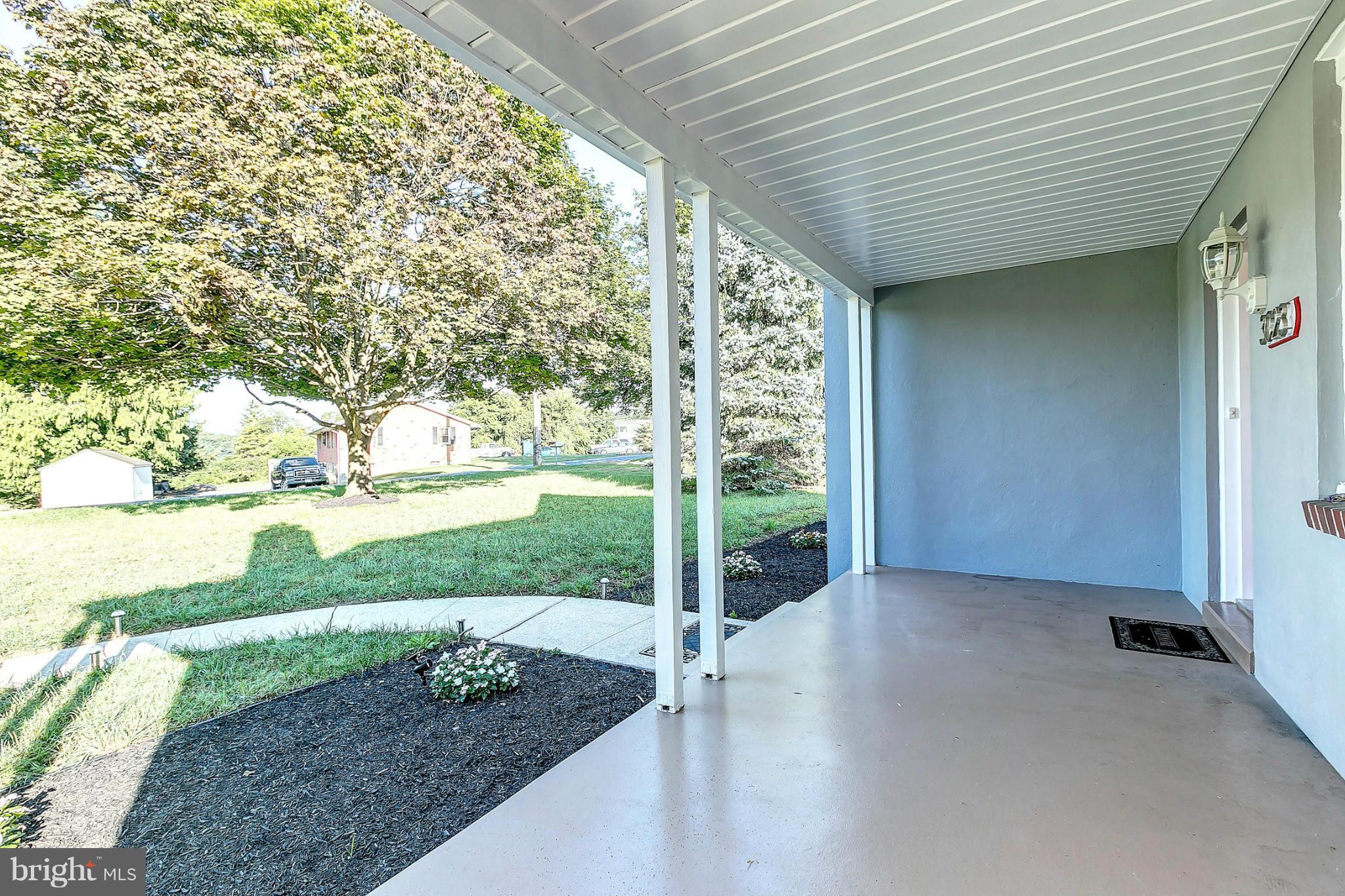 3023 Ridge Road Baltimore, MD 21244 - Photo 2 of 30 a view of a backyard with garden