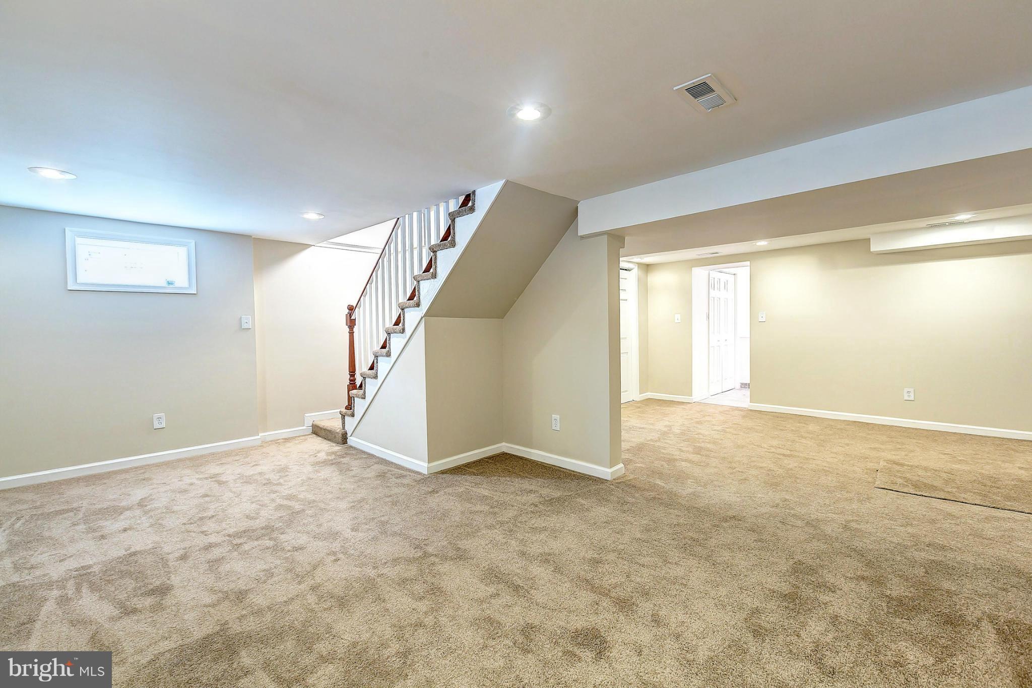 3023 Ridge Road Baltimore, MD 21244 - Photo 20 of 30 a view of an empty room