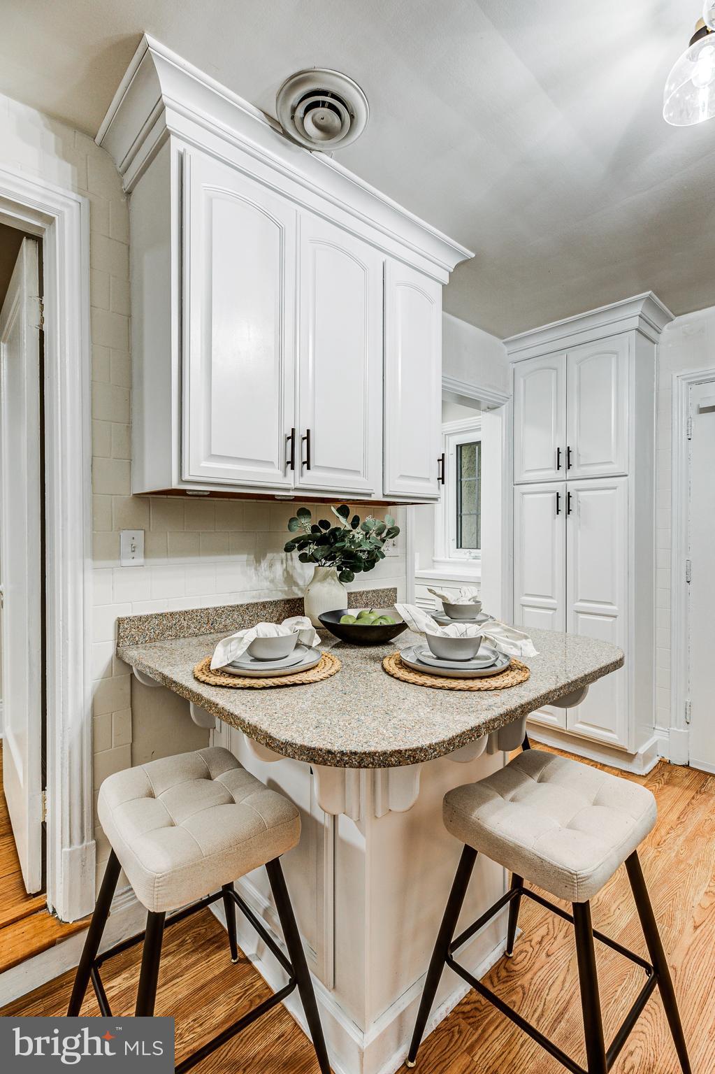 307 Taplow Road Baltimore, MD 21212 - Photo 12 of 35