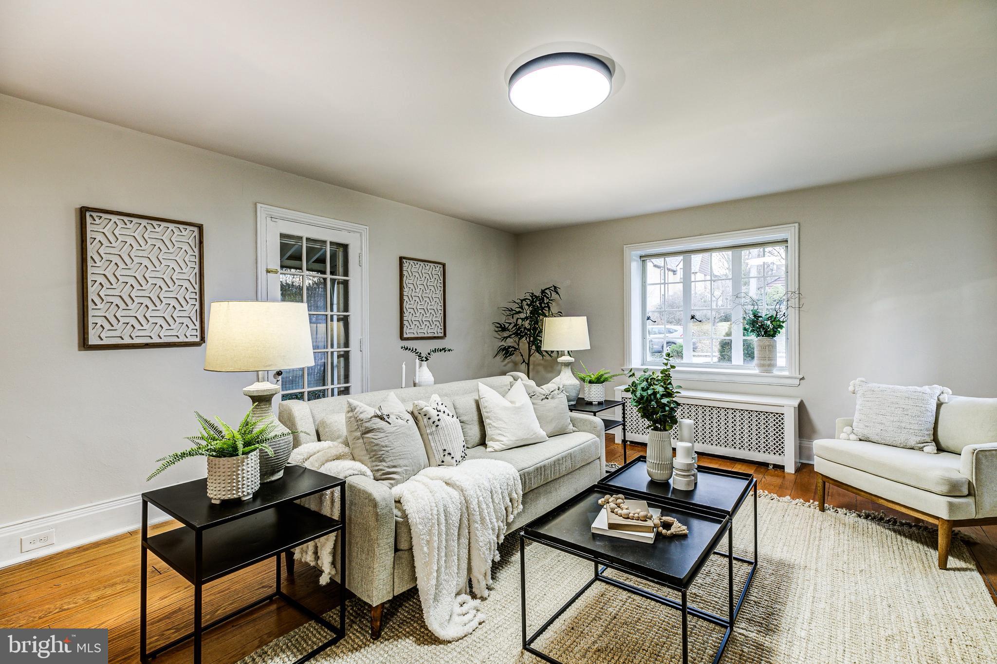 307 Taplow Road Baltimore, MD 21212 - Photo 5 of 35