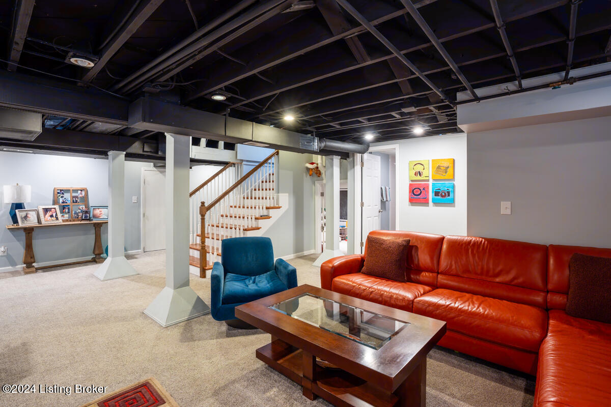 3305 Lexington Road Louisville, KY 40206 - Photo 56 of 82 121724-3305-Lexington-Road-81
