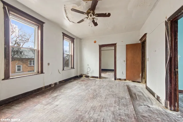 $225,000 | 4800 South Wood Street, Chicago, IL 60609