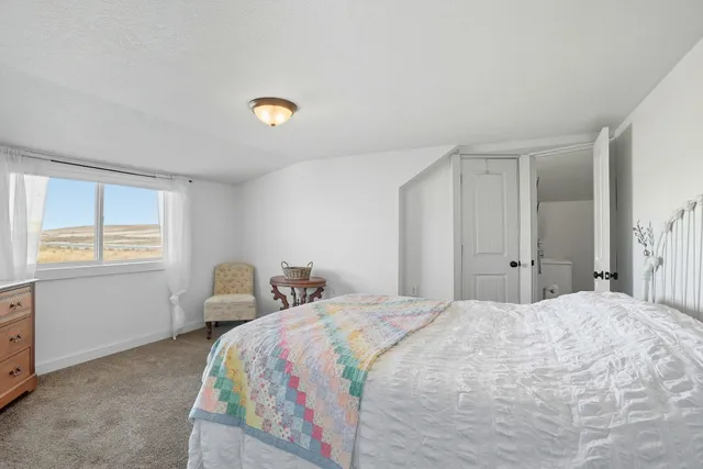 $449,999 | 5283 Estate Road North, Sprague, WA 99032