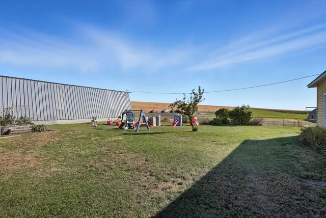 $449,999 | 5283 Estate Road North, Sprague, WA 99032