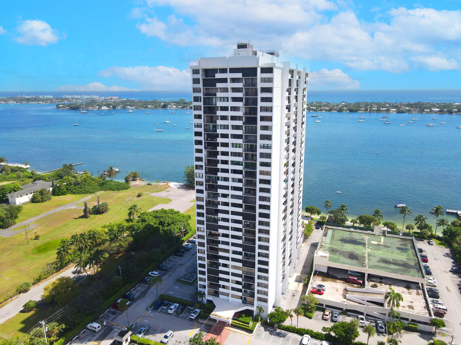 5600 North Flagler Drive, Unit 907 West Palm Beach, FL 33407 - Photo 41 of 48 a view of a city with ocean