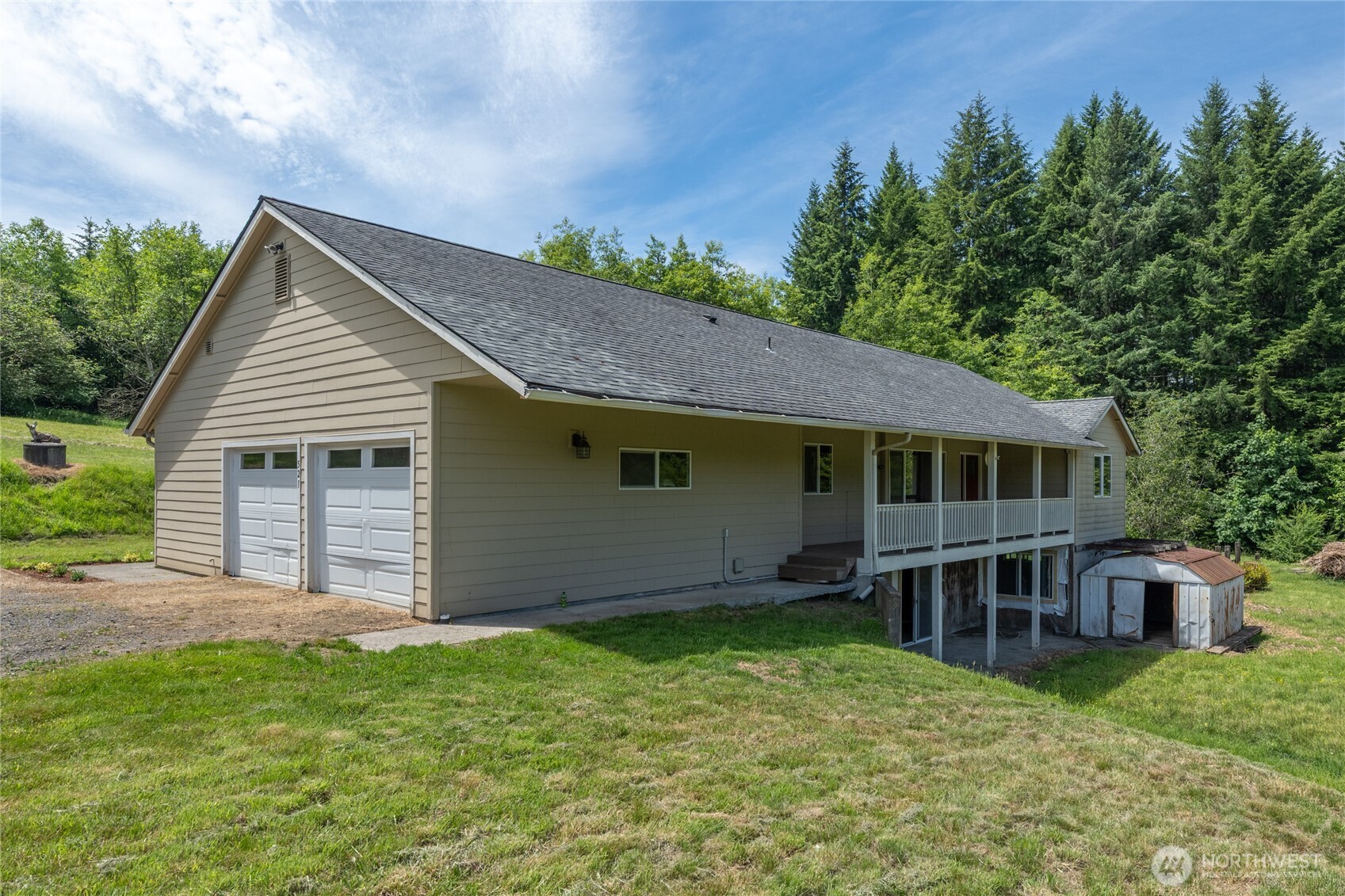 521 Bodine Road Kelso, WA 98626 - Photo 3 of 36
