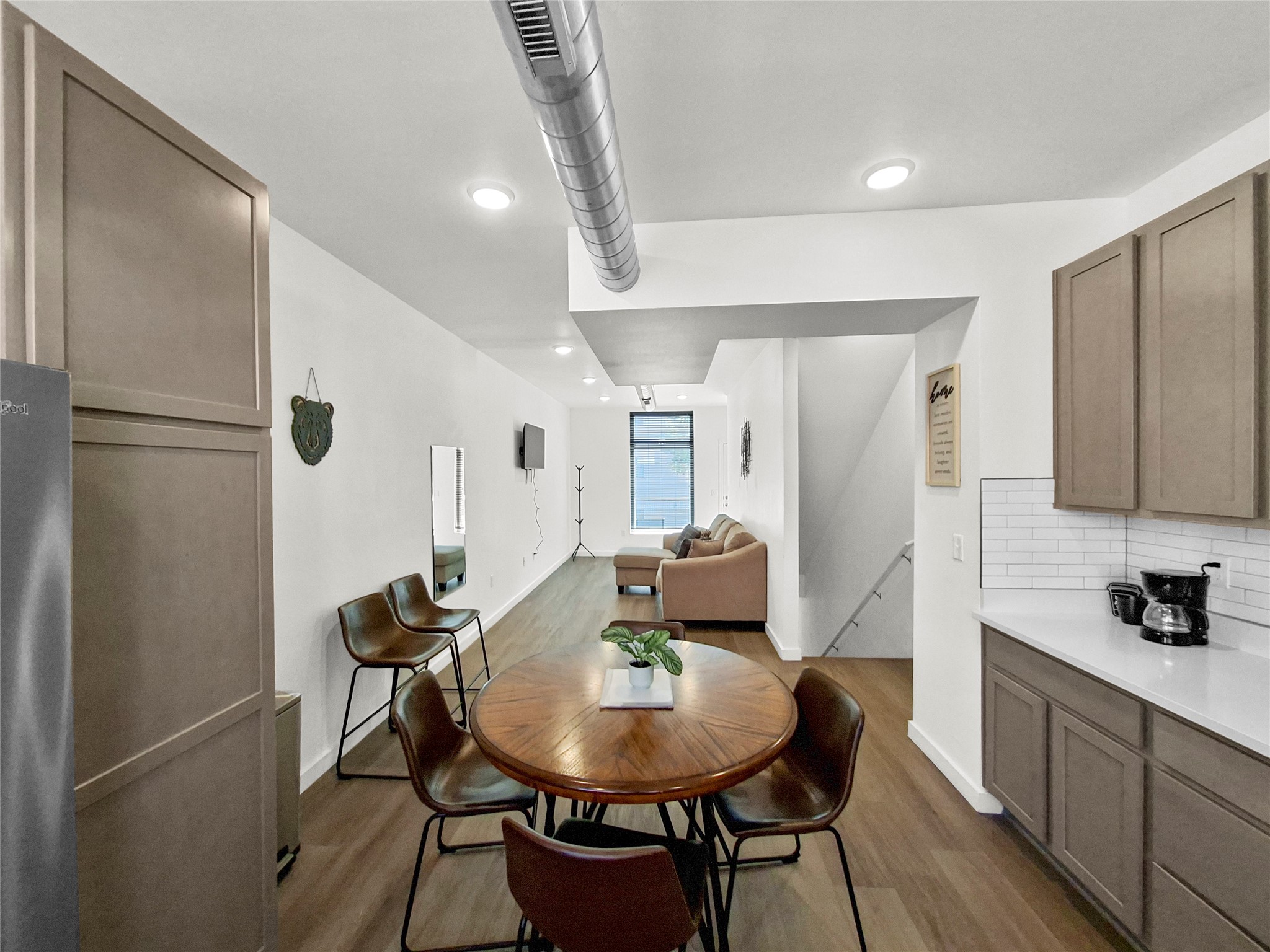 304 Titanium Street Albuquerque, NM 87102 - Photo 17 of 33
