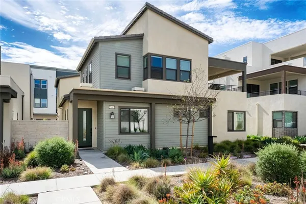 $695,000 | 27467 Mercantile Court, Valencia, CA 91381