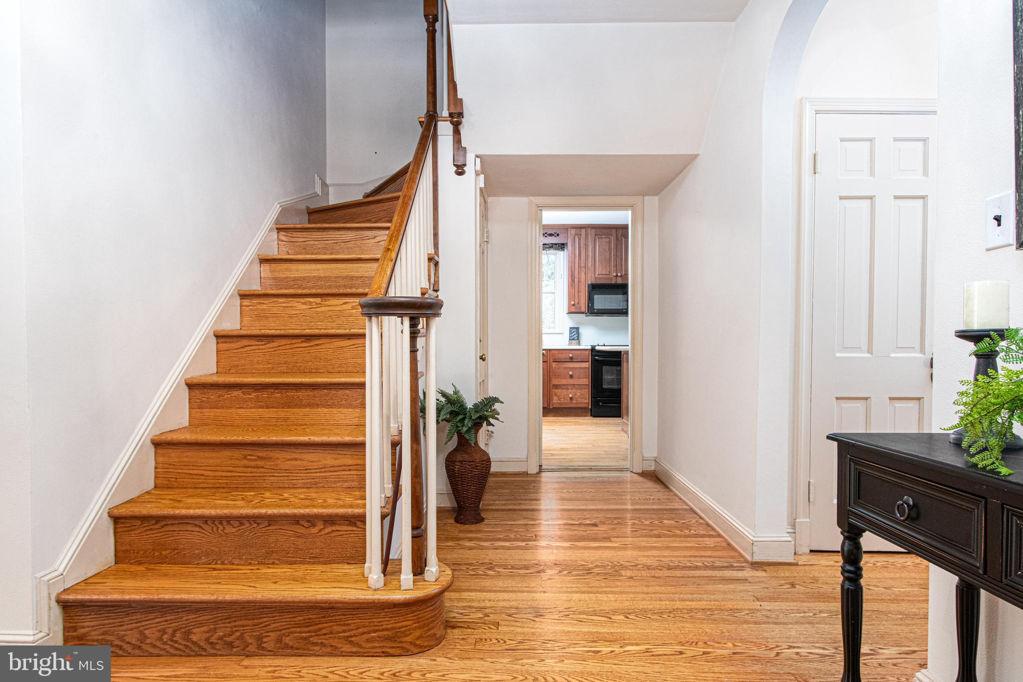 306 South Wind Road Baltimore, MD 21204 - Photo 16 of 69 Gallery Image 16