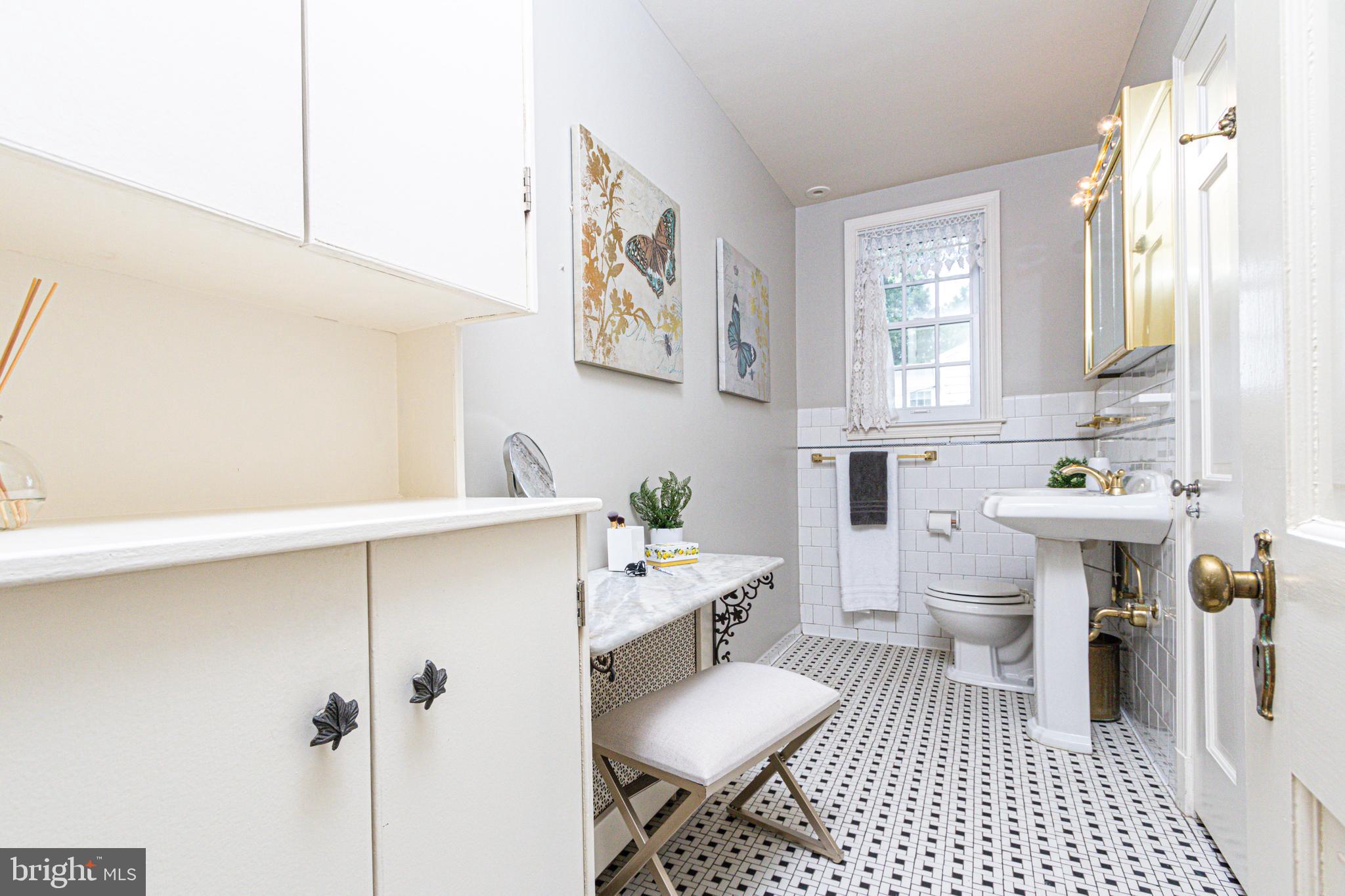 306 South Wind Road Baltimore, MD 21204 - Photo 40 of 69 Gallery Image 40