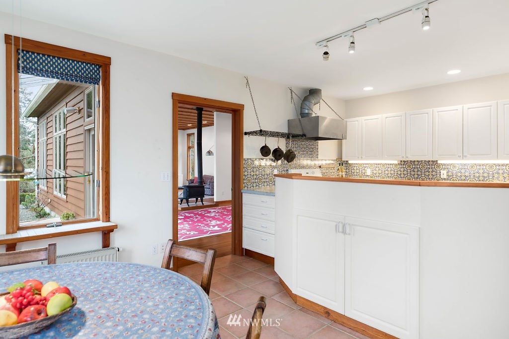 2035 North Bluff Road Greenbank, WA 98253 - Photo 12 of 40 Gallery Image 12