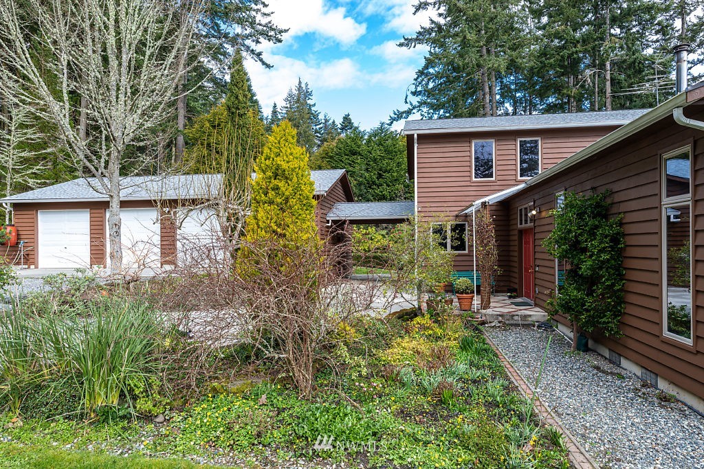 2035 North Bluff Road Greenbank, WA 98253 - Photo 29 of 40 Gallery Image 29