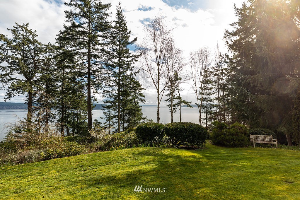 2035 North Bluff Road Greenbank, WA 98253 - Photo 34 of 40 Gallery Image 34