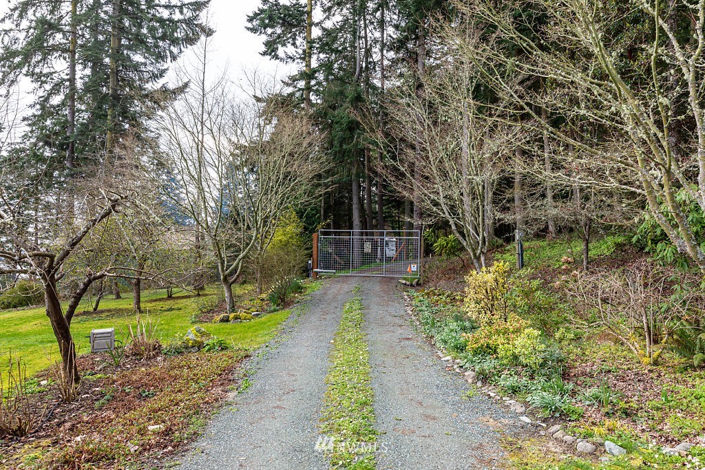 2035 North Bluff Road Greenbank, WA 98253 - Photo 37 of 40 Gallery Image 37