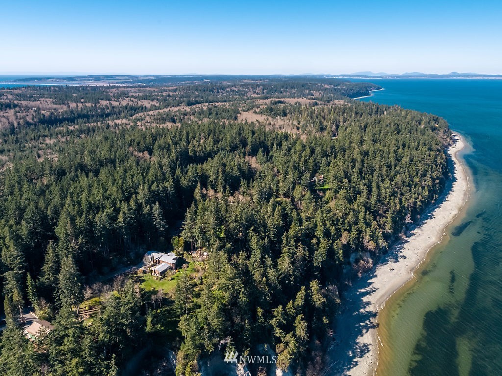 2035 North Bluff Road Greenbank, WA 98253 - Photo 38 of 40 Gallery Image 38