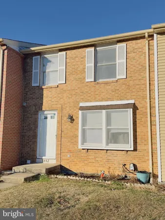 $2,500 | 3442 Belfry Lane, Woodbridge, VA 22192