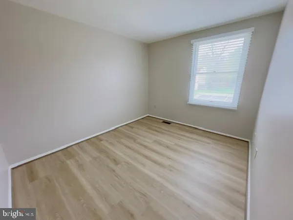 $2,500 | 3442 Belfry Lane, Woodbridge, VA 22192