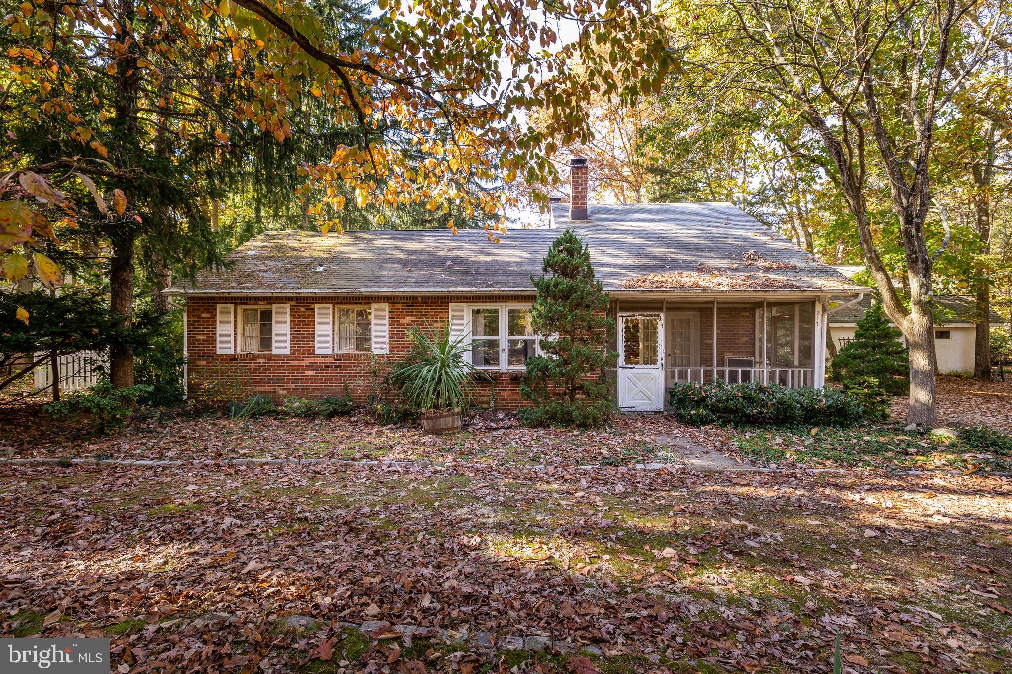217 Oakshade Road Tabernacle, NJ 08088 - Photo 2 of 9