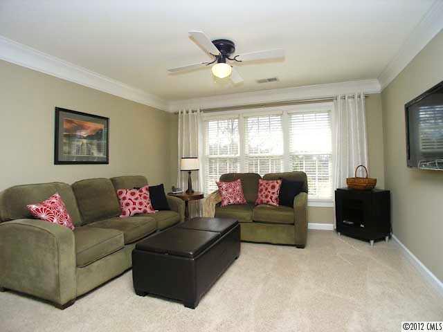 12646 Willingdon Road Huntersville, NC 28078 - Photo 12 of 16 Gallery Image 12