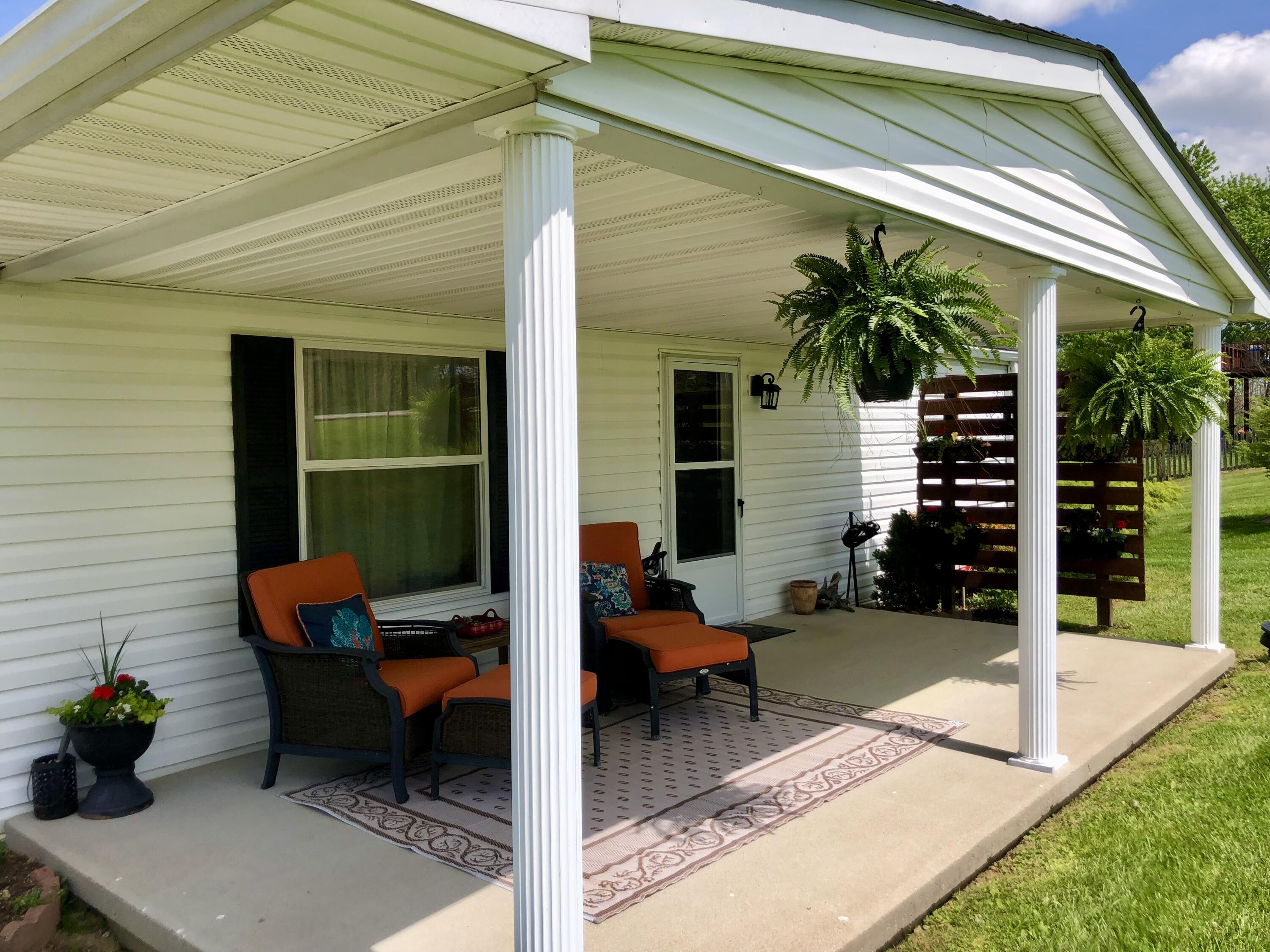 258 Whitlock Road Richmond, KY 40475 - Photo 3 of 27 7AD97FF7-791E-4188-9572-7AF673B48819