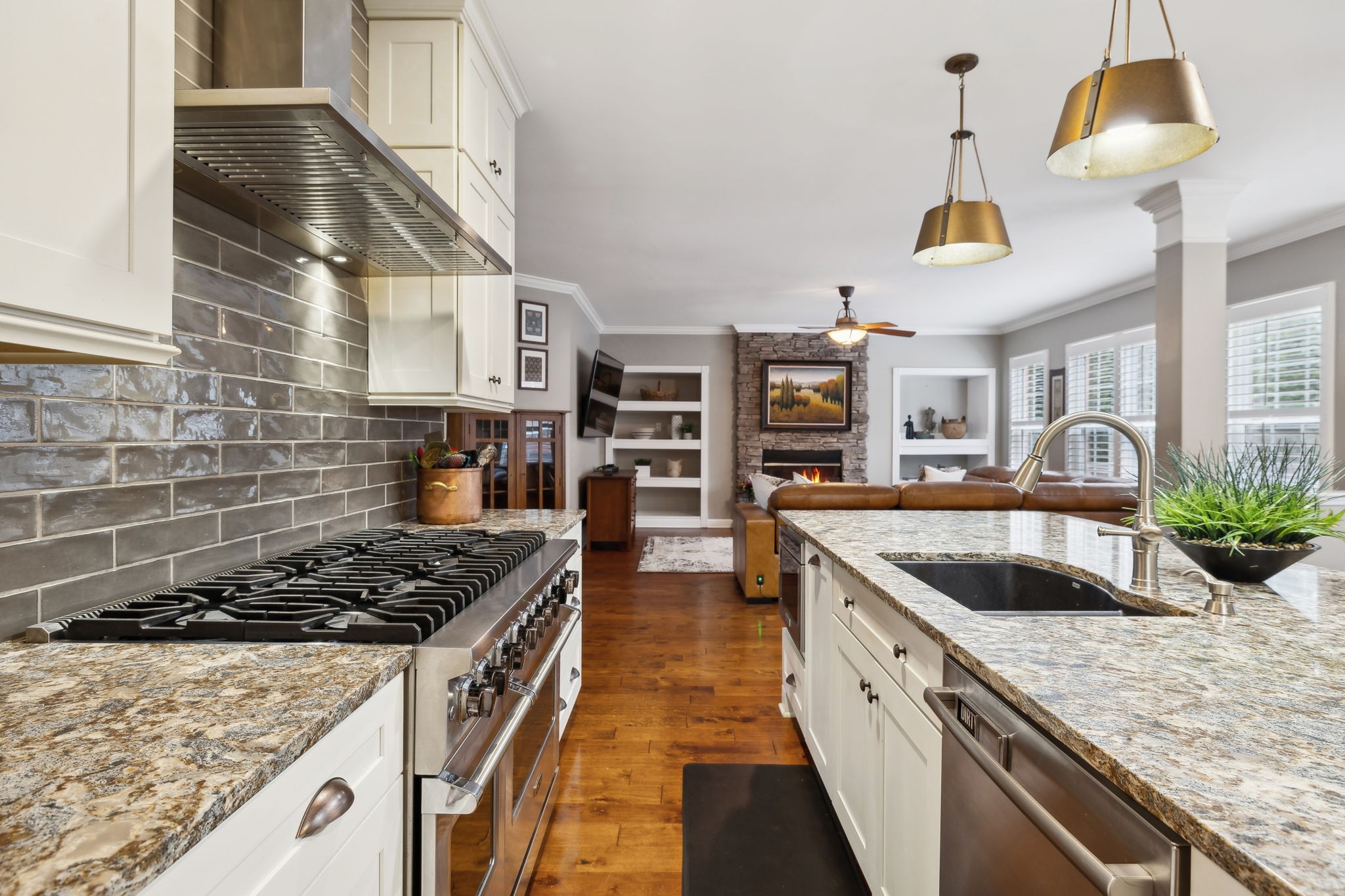 2004 Brewster Drive Franklin, TN 37067 - Photo 6 of 95