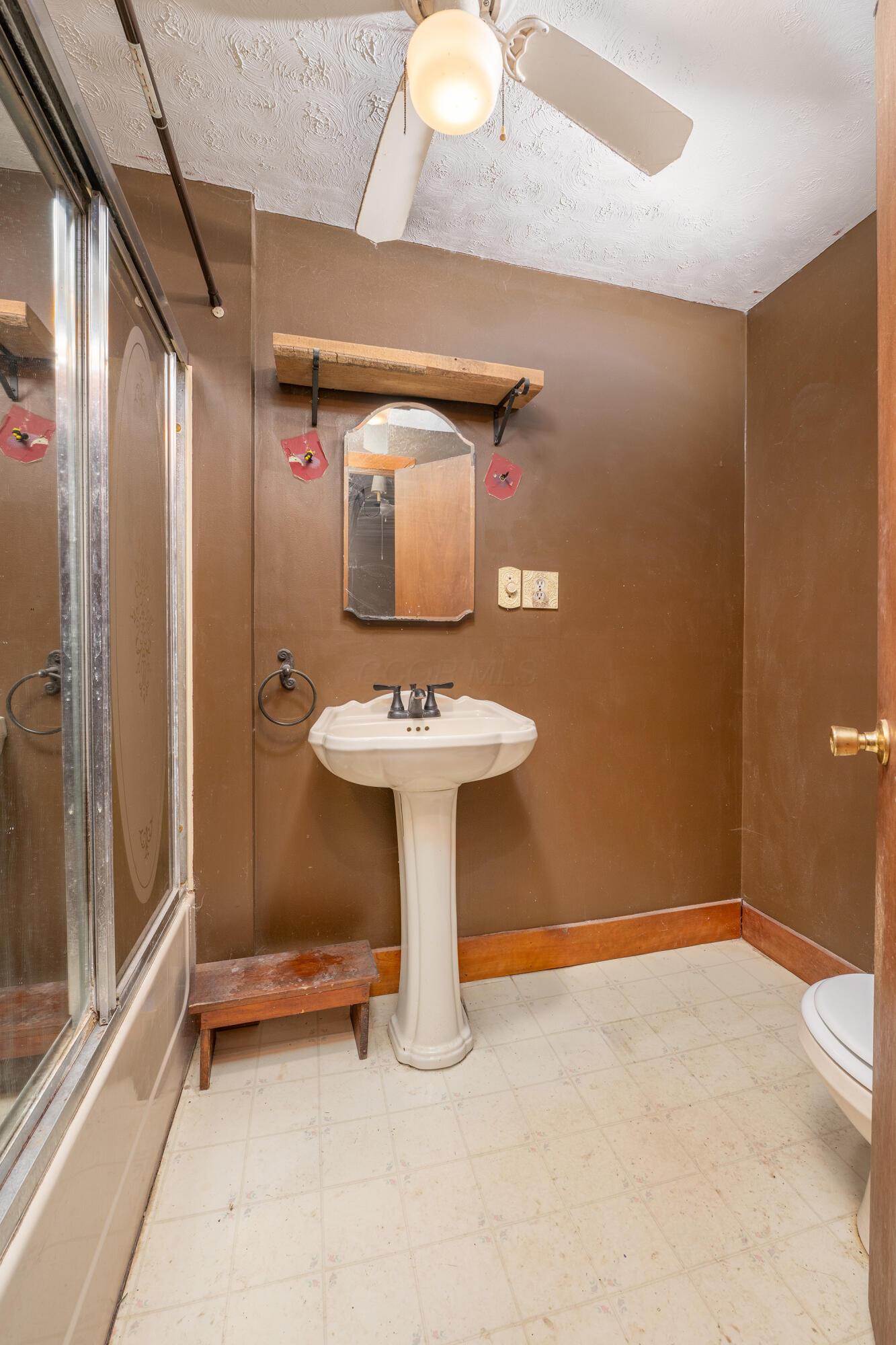 7738 Lock Road Centerburg, OH 43011 - Photo 12 of 22 7738Lock_12