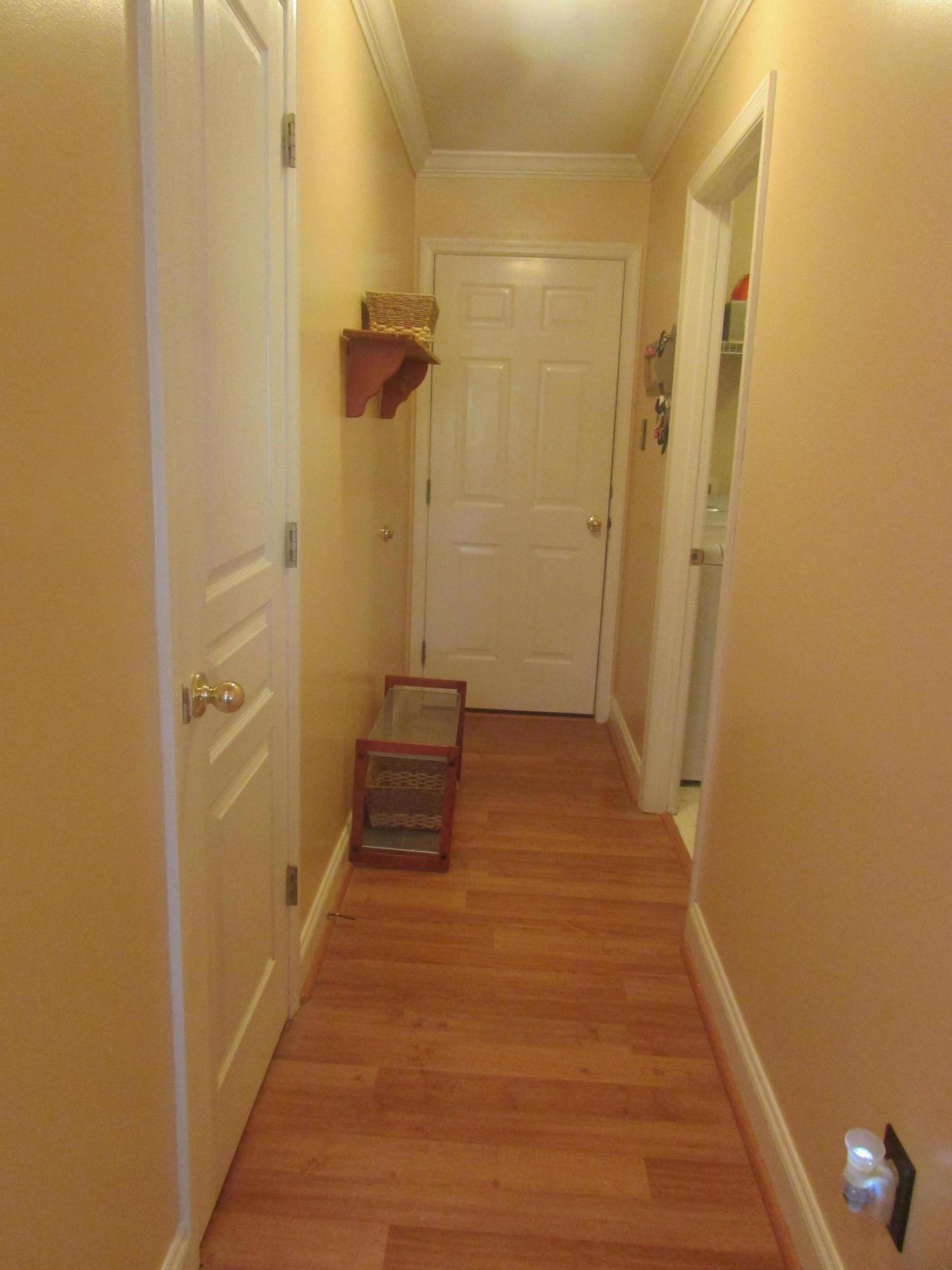 1324 Wineberry Road Powell, TN 37849 - Photo 12 of 27 Neutral Decor
