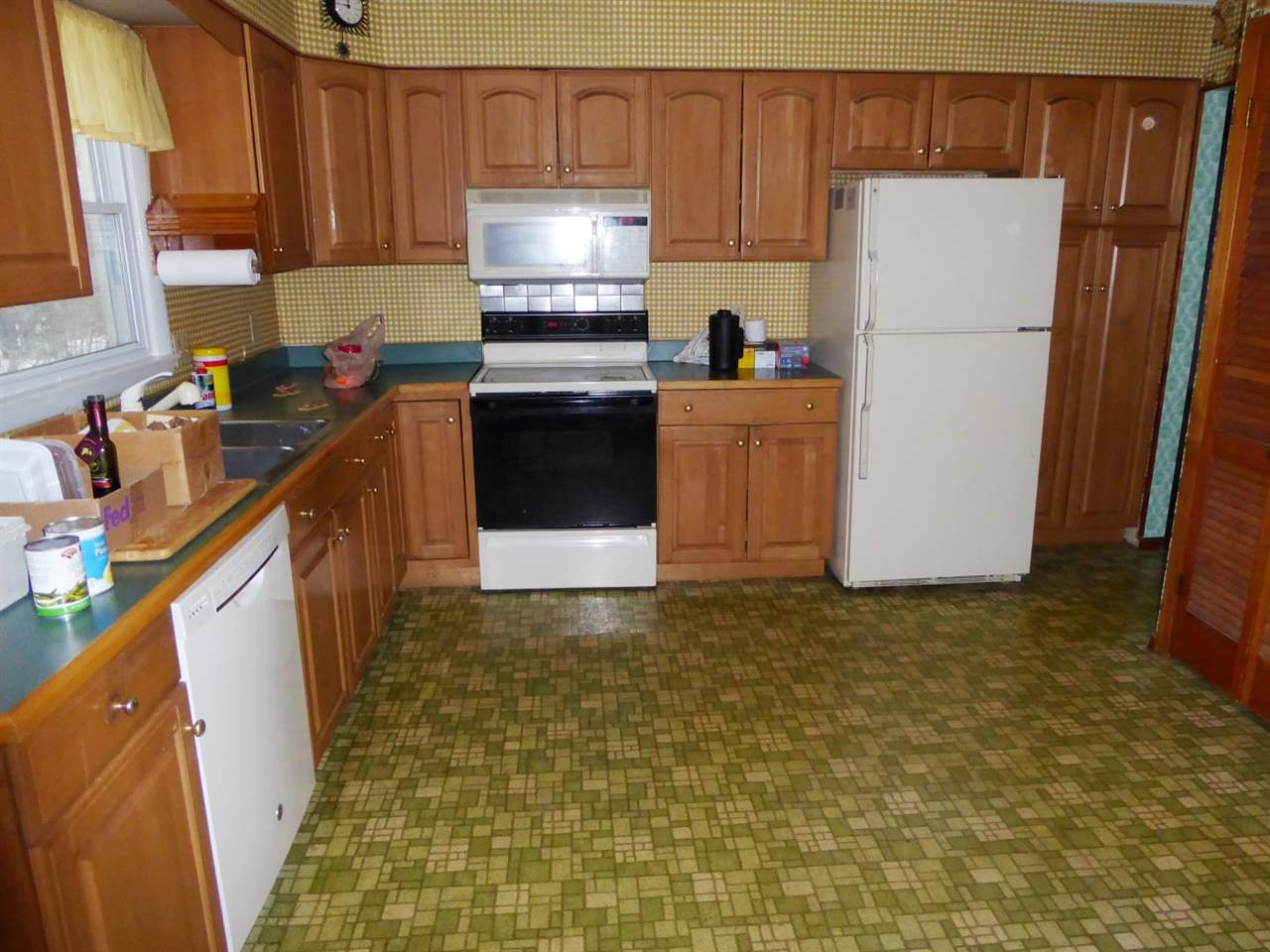 137 Birch Road Shelburne, VT 05482 - Photo 8 of 20 Gallery Image 8