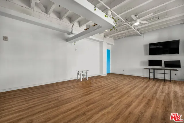 $2,100 | 312 West 5th Street, Unit 802, Los Angeles, CA 90013