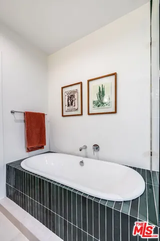 $1,850,000 | 1008 North Catalina Street, Burbank, CA 91505