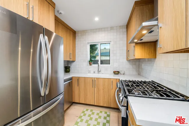 $1,850,000 | 1008 North Catalina Street, Burbank, CA 91505