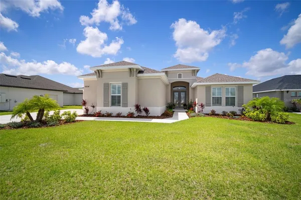 $689,990 | 5214 Lake Venice Drive, Wimauma, FL 33598