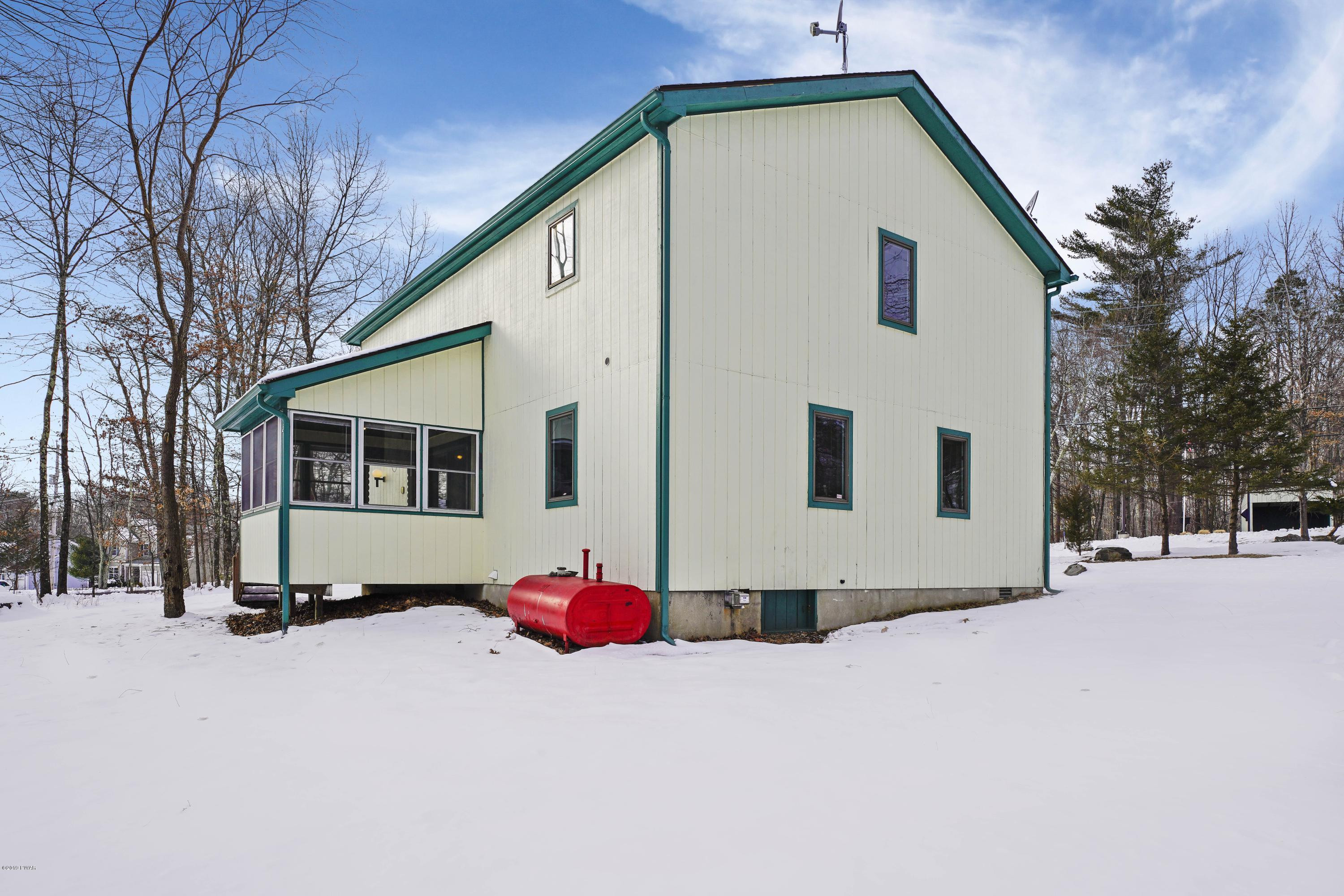 109 Kirkham Road Bushkill, PA 18324 - Photo 16 of 20