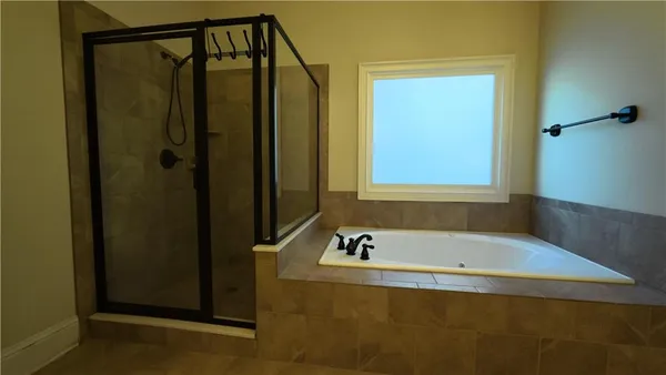 $3,400 | 3361 Lake McGinnis Drive, Suwanee, GA 30024