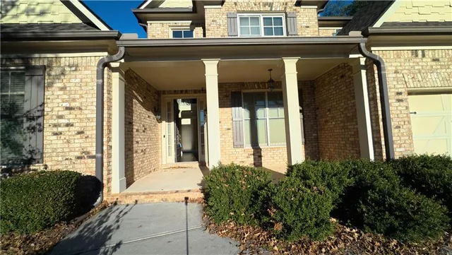 $3,600 | 3361 Lake McGinnis Drive, Suwanee, GA 30024