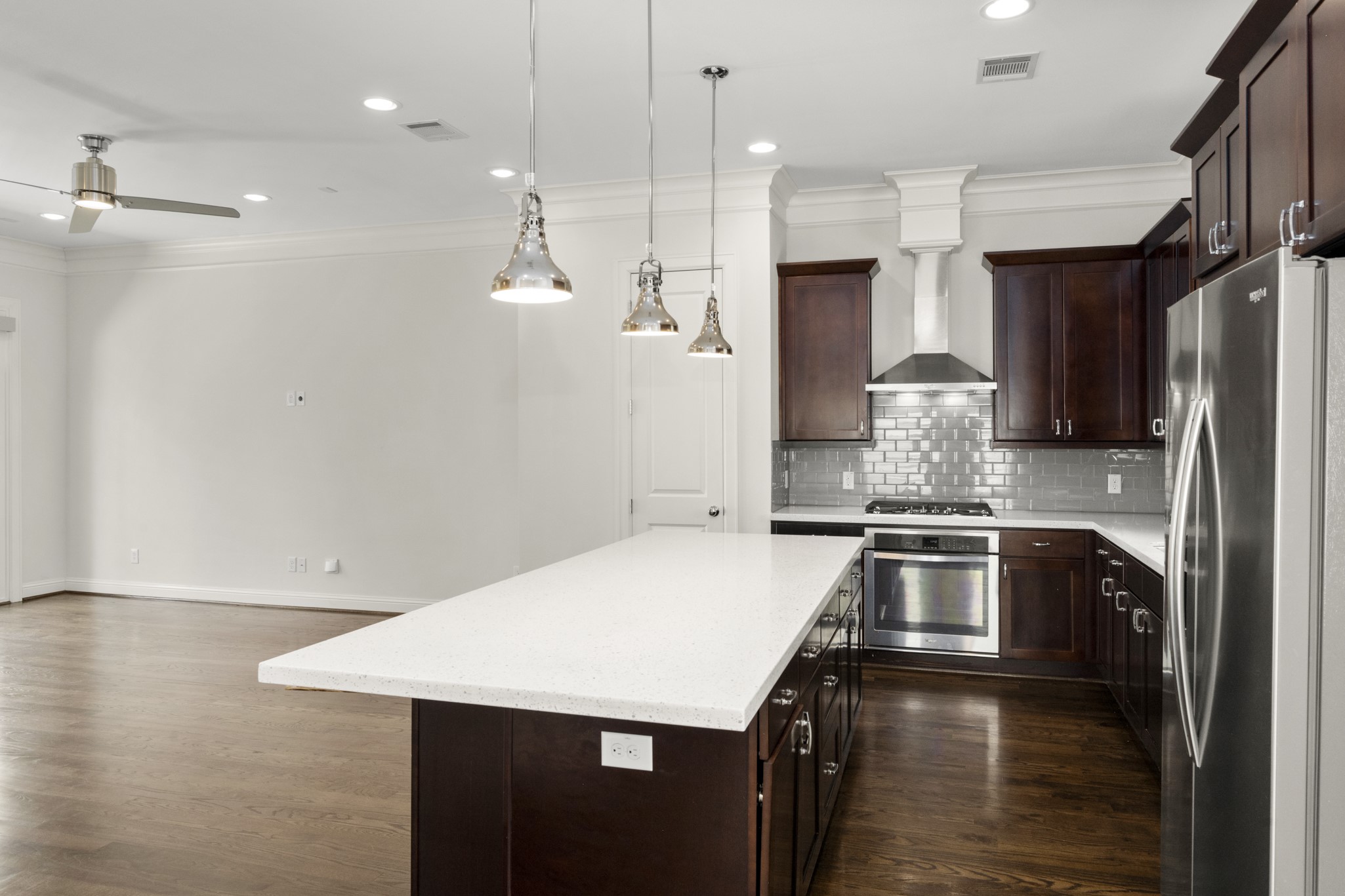 742 West 24th Street Houston, TX 77008 - Photo 15 of 29