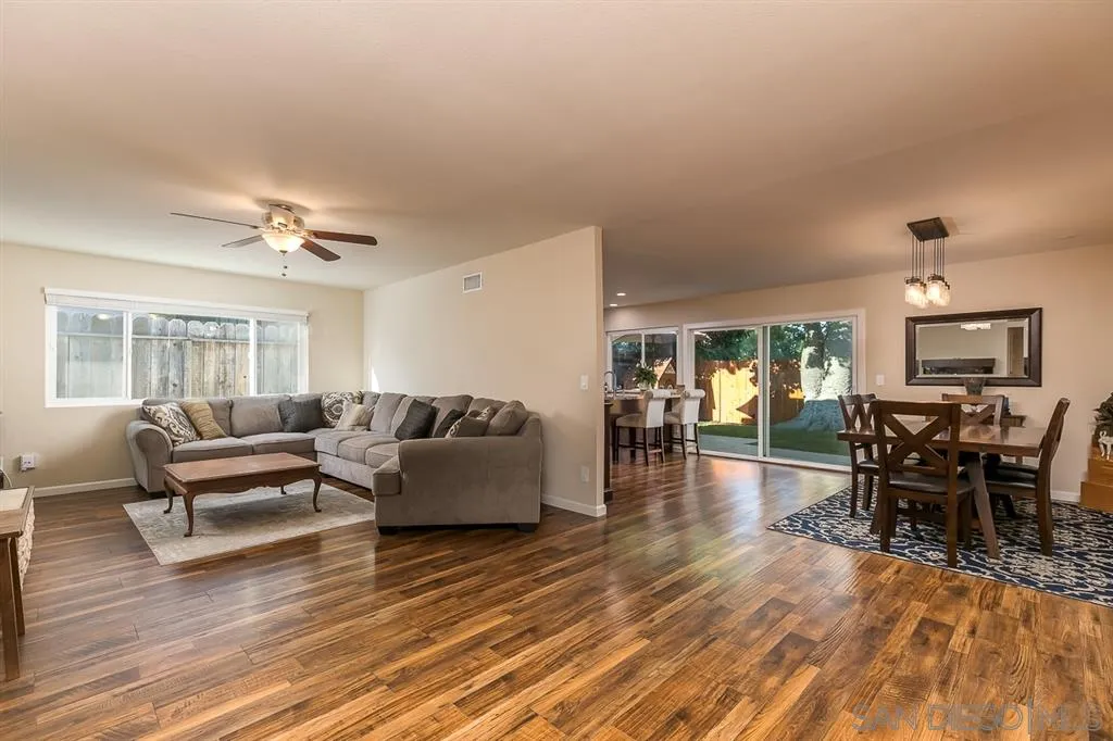 10021 Via Rita Santee, CA 92071 - Photo 7 of 25 Gallery Image 7