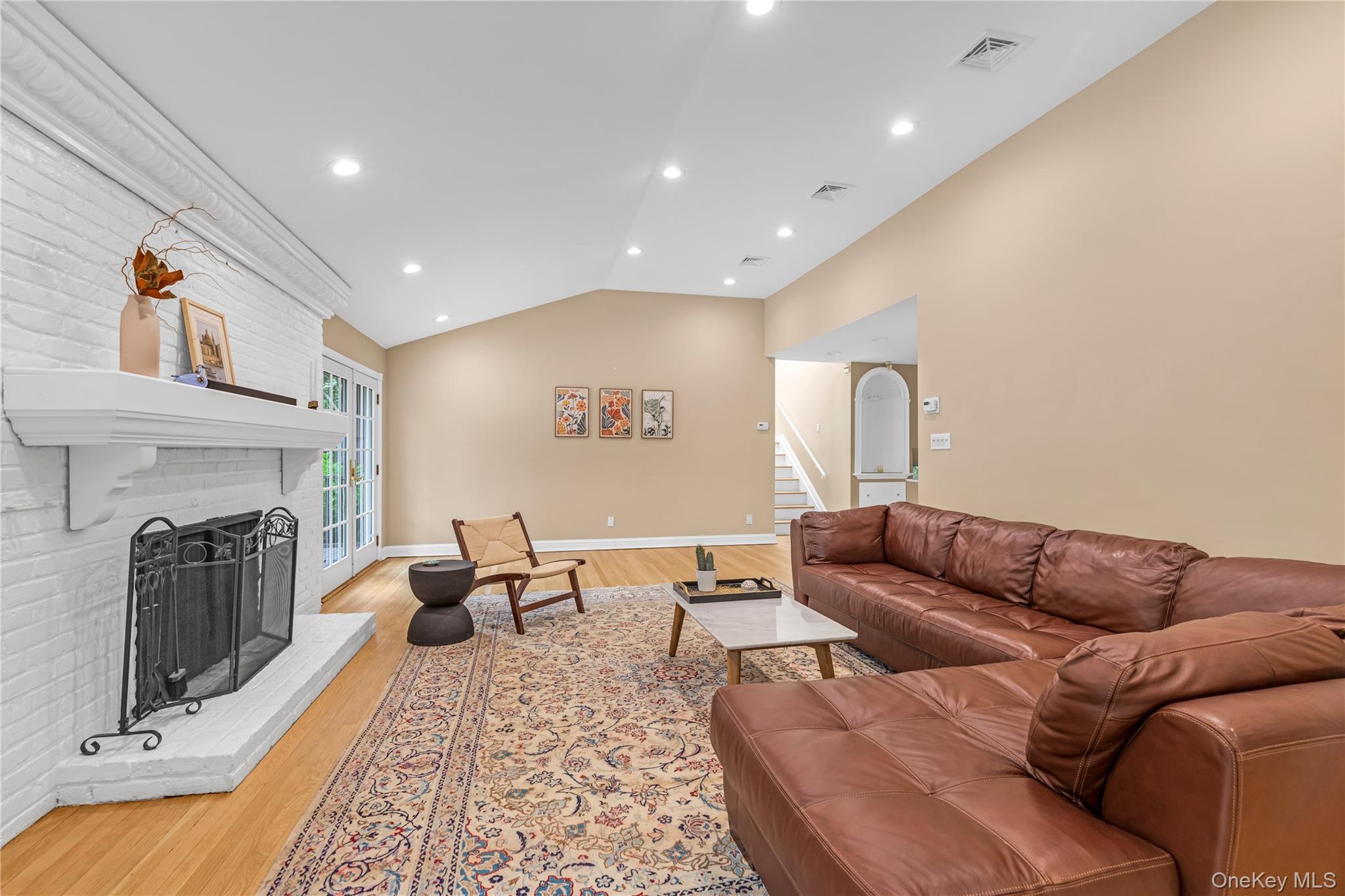 11 Quaker Ridge Road Glen Head, NY 11545 - Photo 15 of 32 High ceilings and lots of light