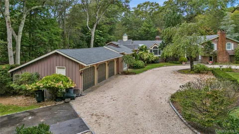 $2,495,000 | 11 Quaker Ridge Road, Glen Head, NY 11545