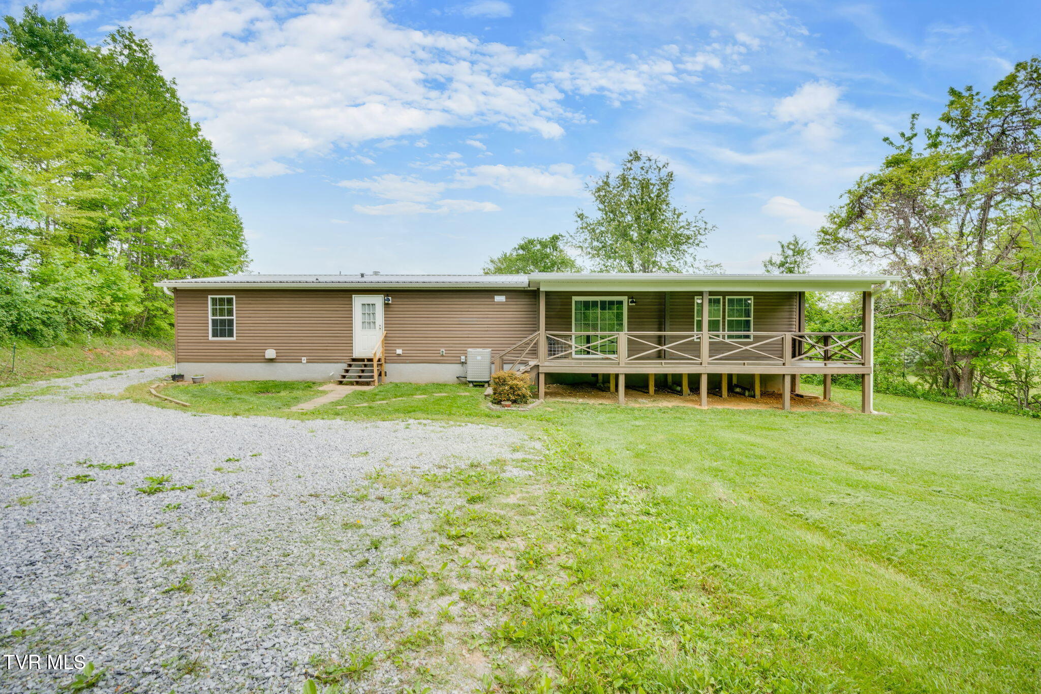474 Thornburg Road Fall Branch, TN 37656 - Photo 34 of 87 031