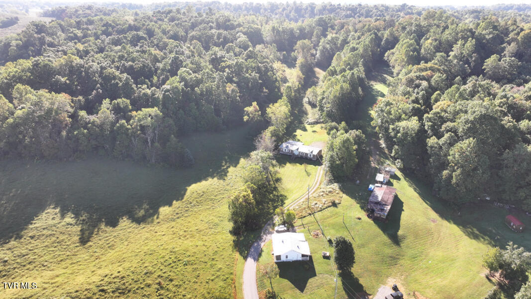 474 Thornburg Road Fall Branch, TN 37656 - Photo 58 of 87 DJI_20251001094359_0009_D