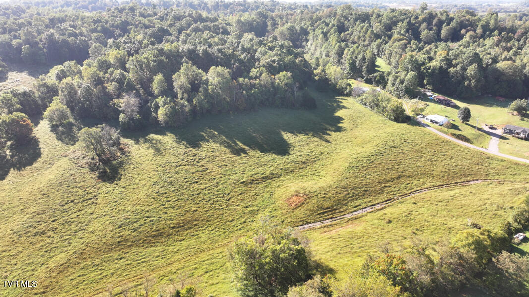 474 Thornburg Road Fall Branch, TN 37656 - Photo 61 of 87 DJI_20251001094541_0012_D