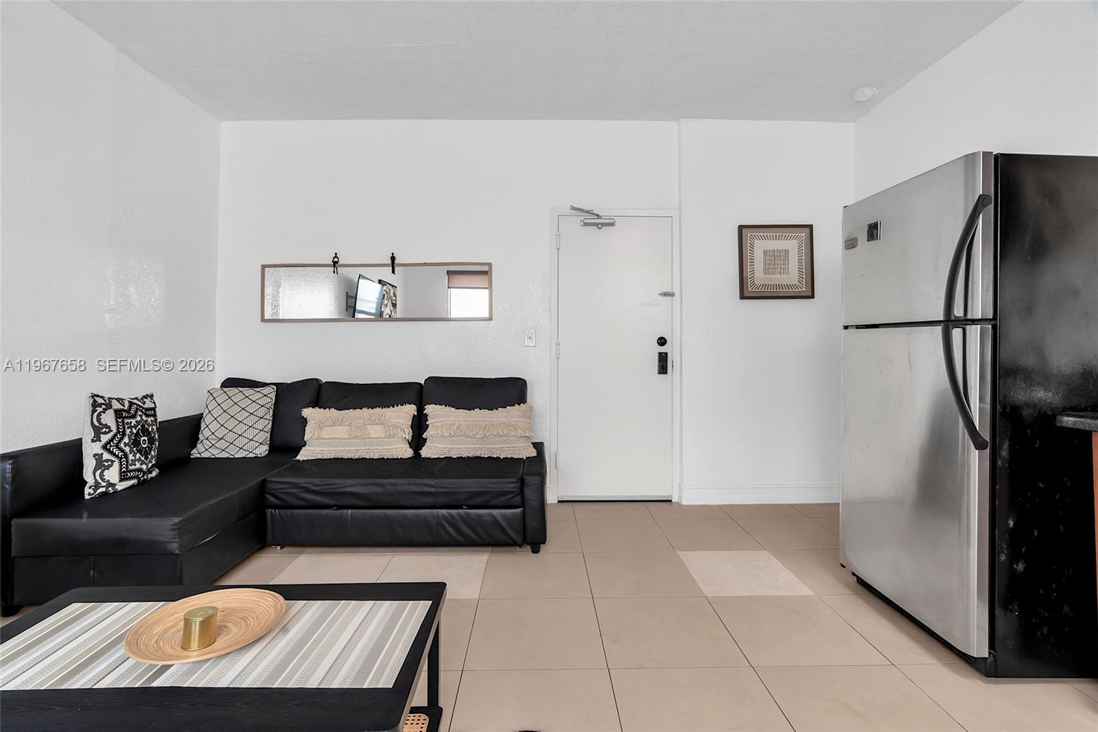 500 14th Street, Unit 101 Miami Beach, FL 33139 - Photo 5 of 22