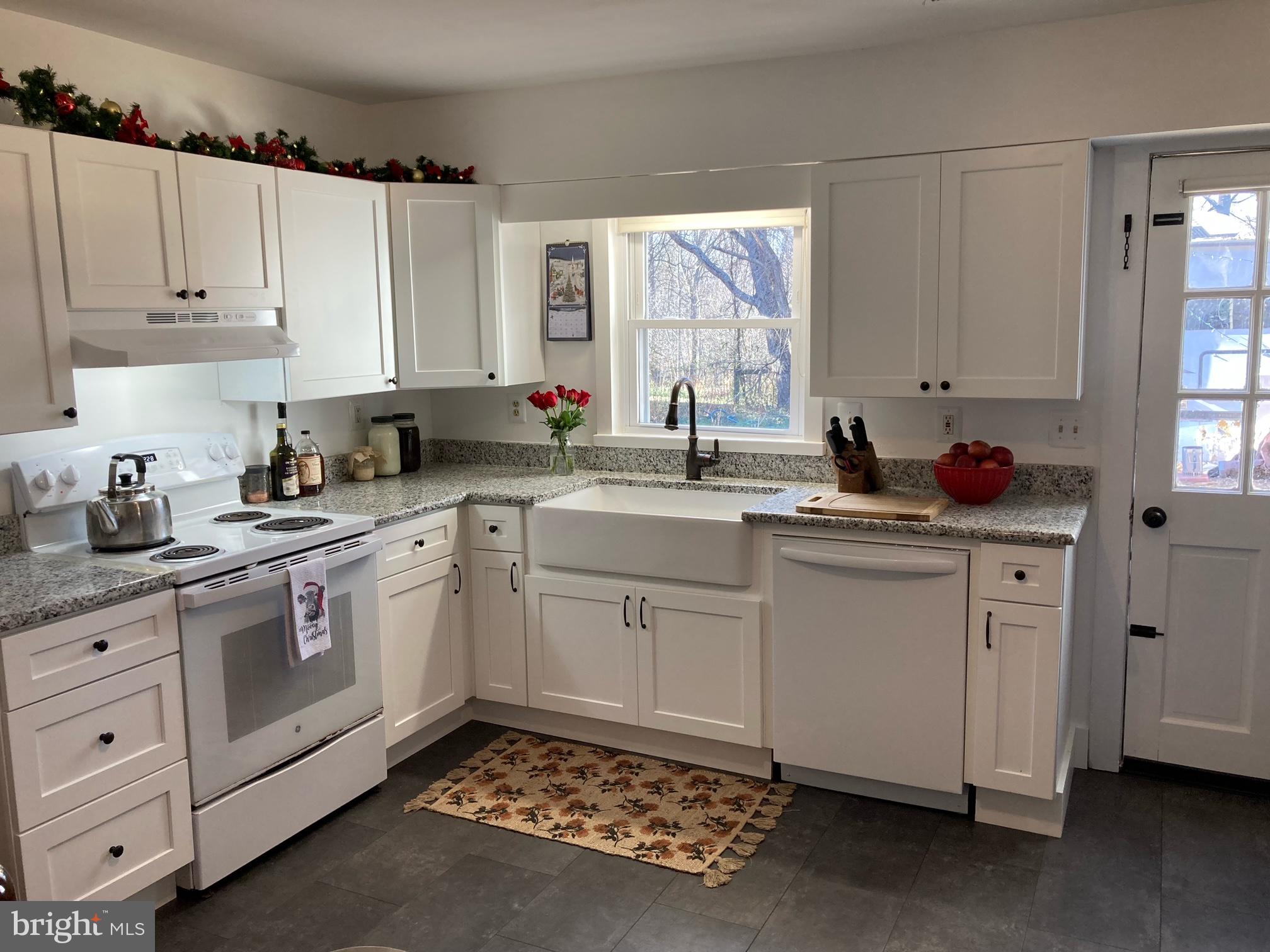 3085 Indian Run Road Amissville, VA 20106 - Photo 12 of 32
