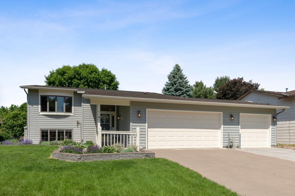 4657 Chandler Road Shoreview, MN 55126 - Photo 1 of 1 Gallery Image 1
