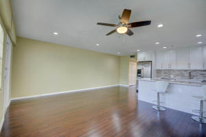 40 Dorset A Boca Raton, FL 33434 - Photo 11 of 14 20180801205237354289000000
